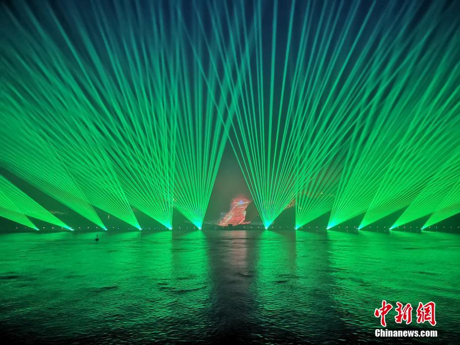 什么防曬霜比較好  分享一些防曬霜圖片